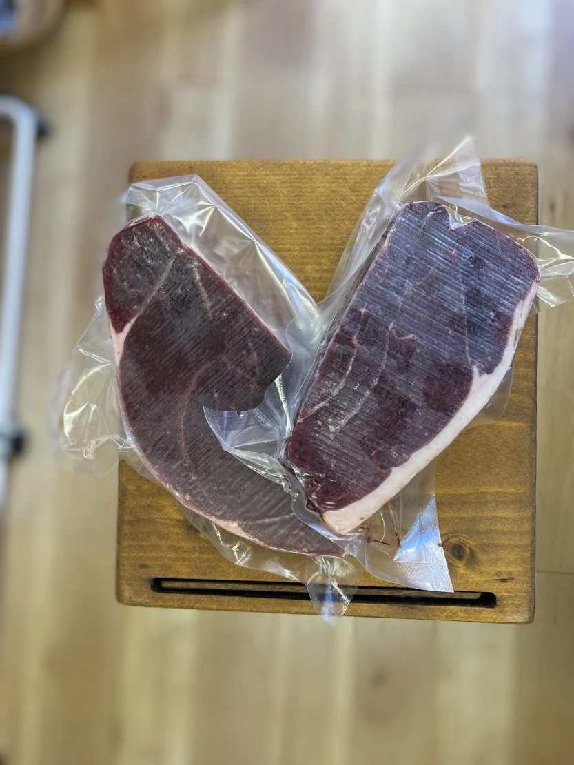 食肉用蝦夷シカ入荷しています